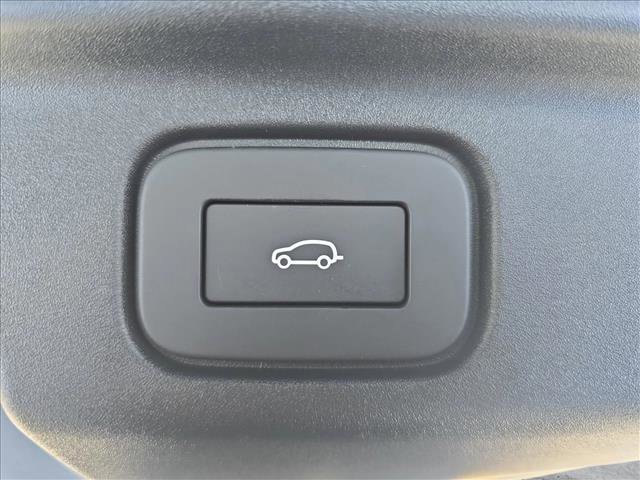 New 2025 Land Rover Range Rover SE image 12