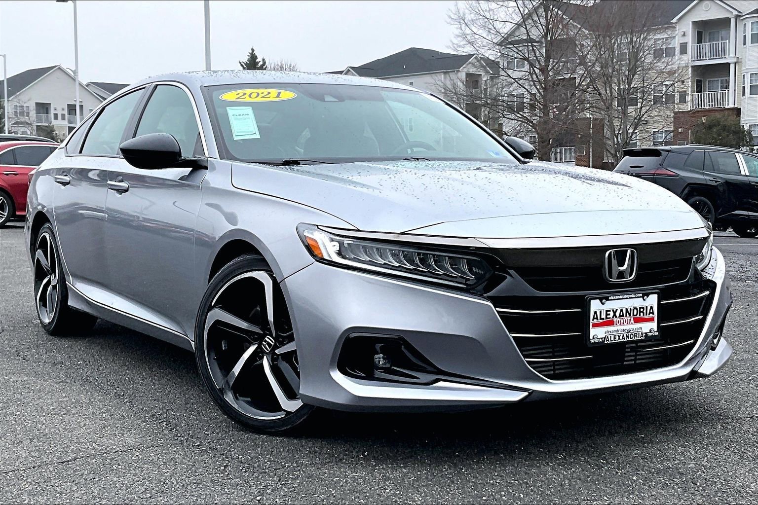 Used 2021 Honda Accord Sport image 2