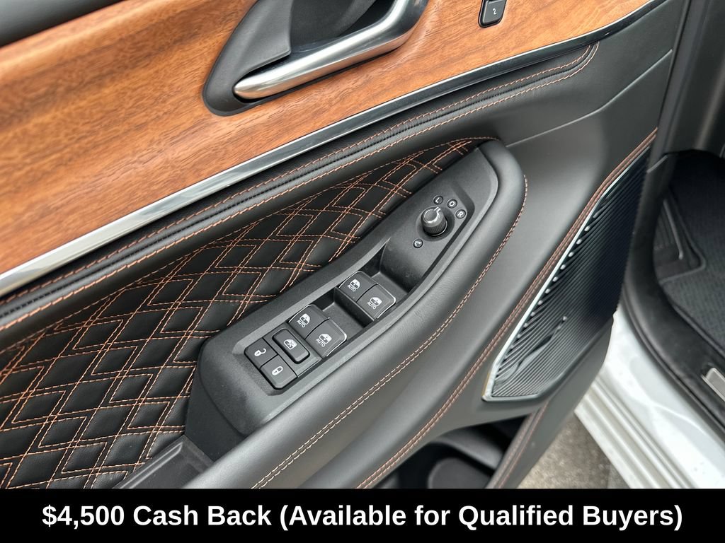 New 2026 Jeep Grand Cherokee Summit w/ Obsidian Package AWD/4WD image 18
