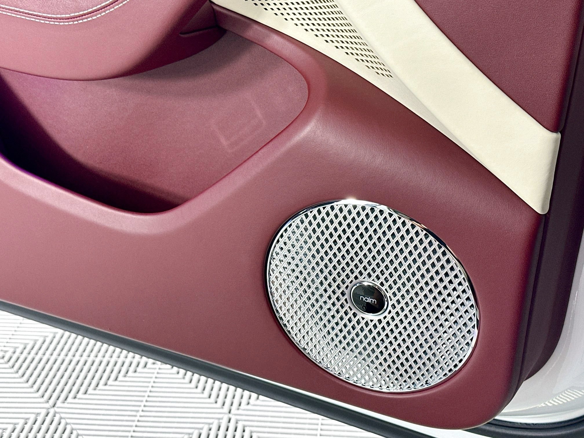 Certified 2022 Bentley Flying Spur W12 AWD/4WD image 19