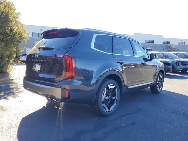 New 2025 Kia Telluride S image 4