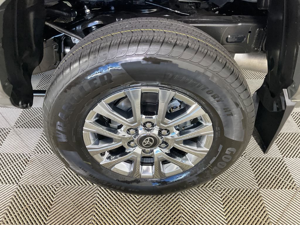 New 2026 Toyota Tacoma Limited AWD/4WD image 5