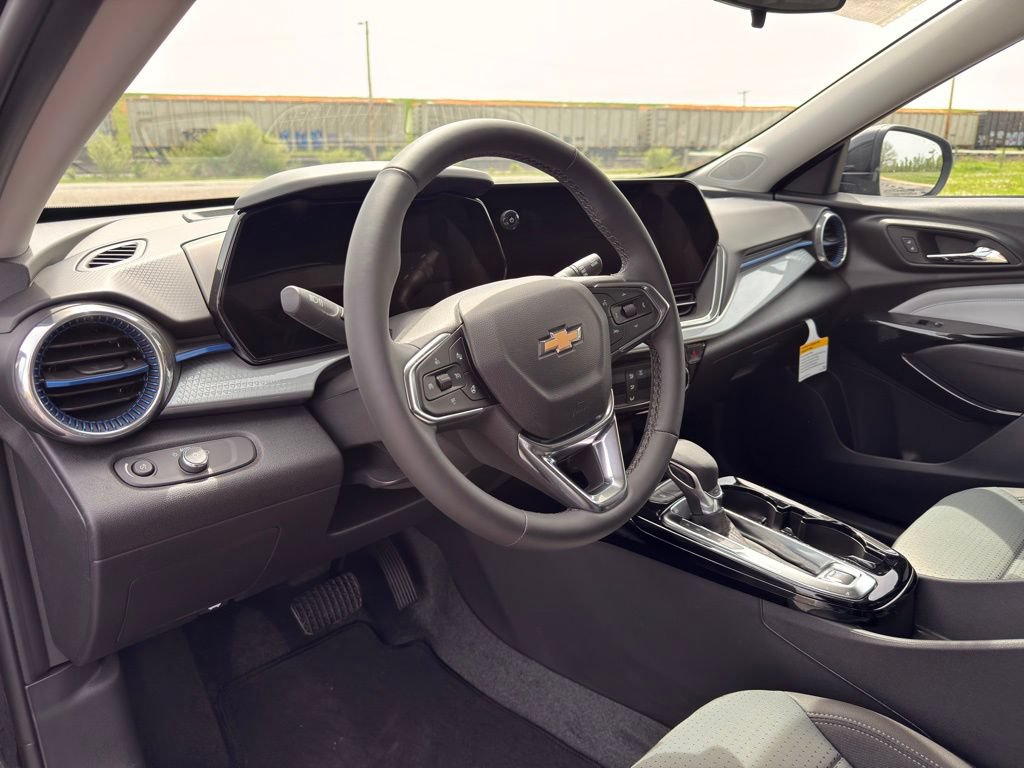 New 2026 Chevrolet Trax LT FWD image 19