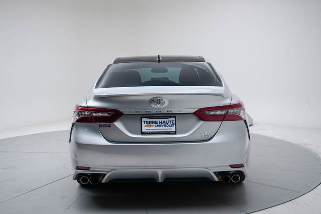 Used 2021 Toyota Camry XSE image 5