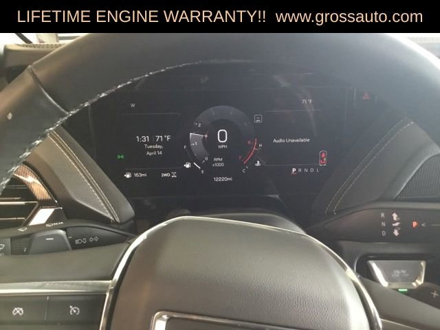 Used 2025 GMC Yukon XL Elevation w/ Elevation Premium Package image 12