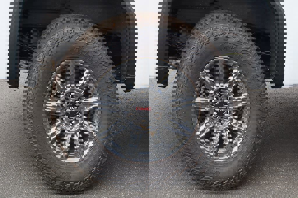 New 2026 GMC Sierra 1500 AT4X AWD/4WD image 26