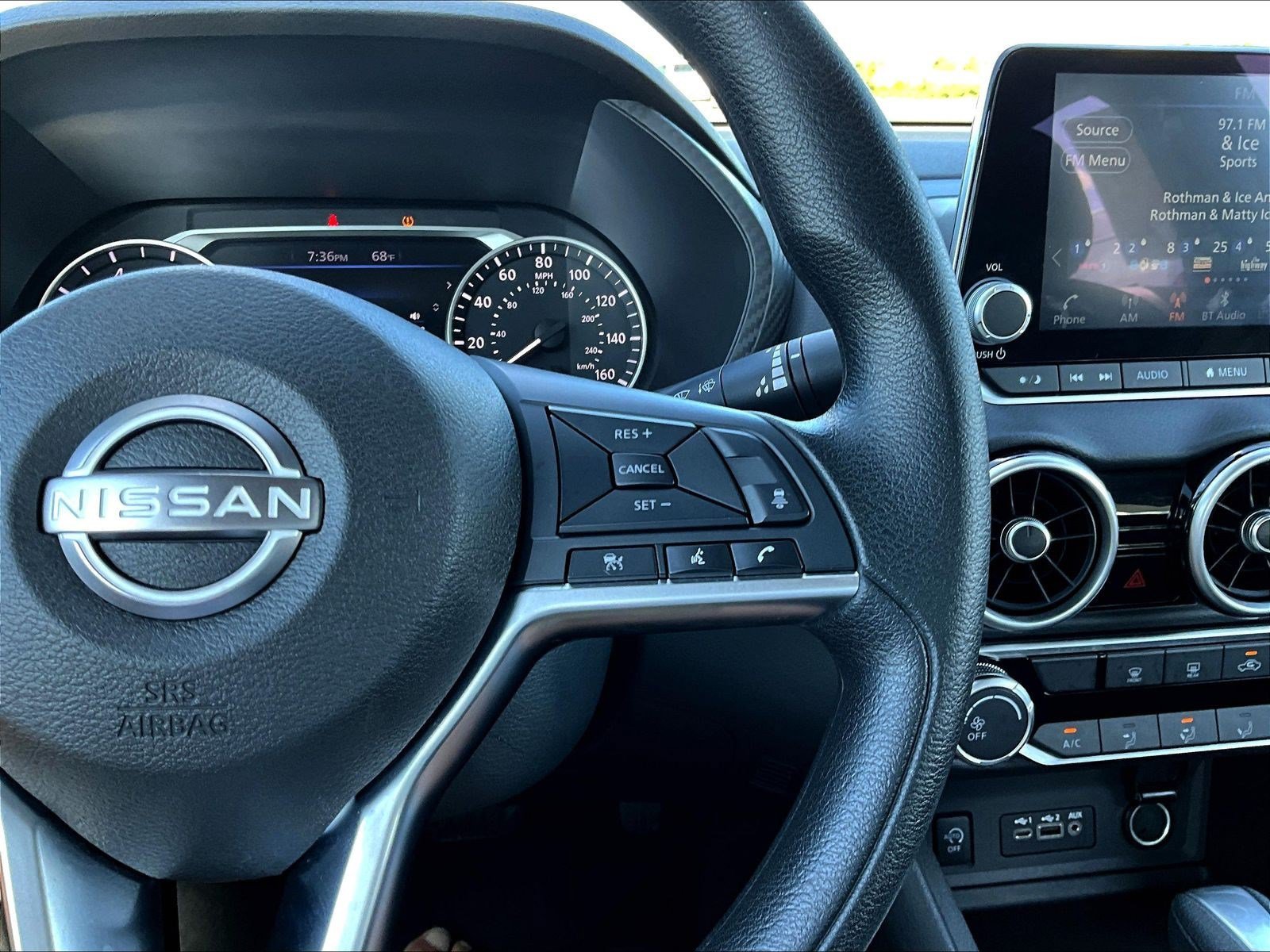 Used 2025 Nissan Sentra SV FWD image 12