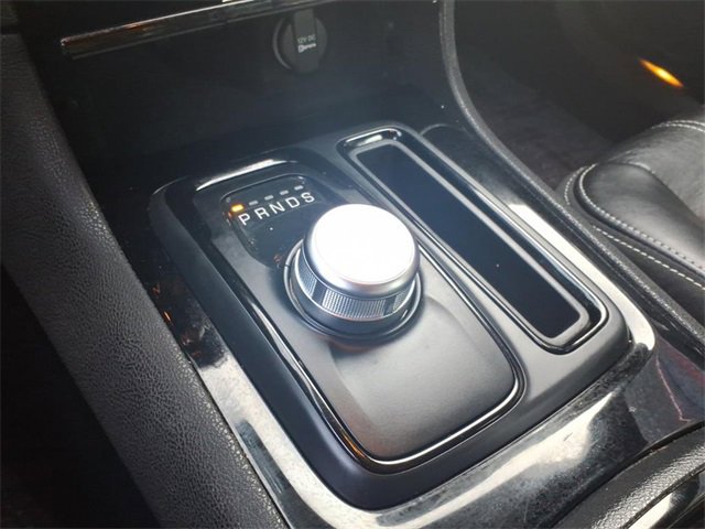 Used 2023 Chrysler 300 S image 22