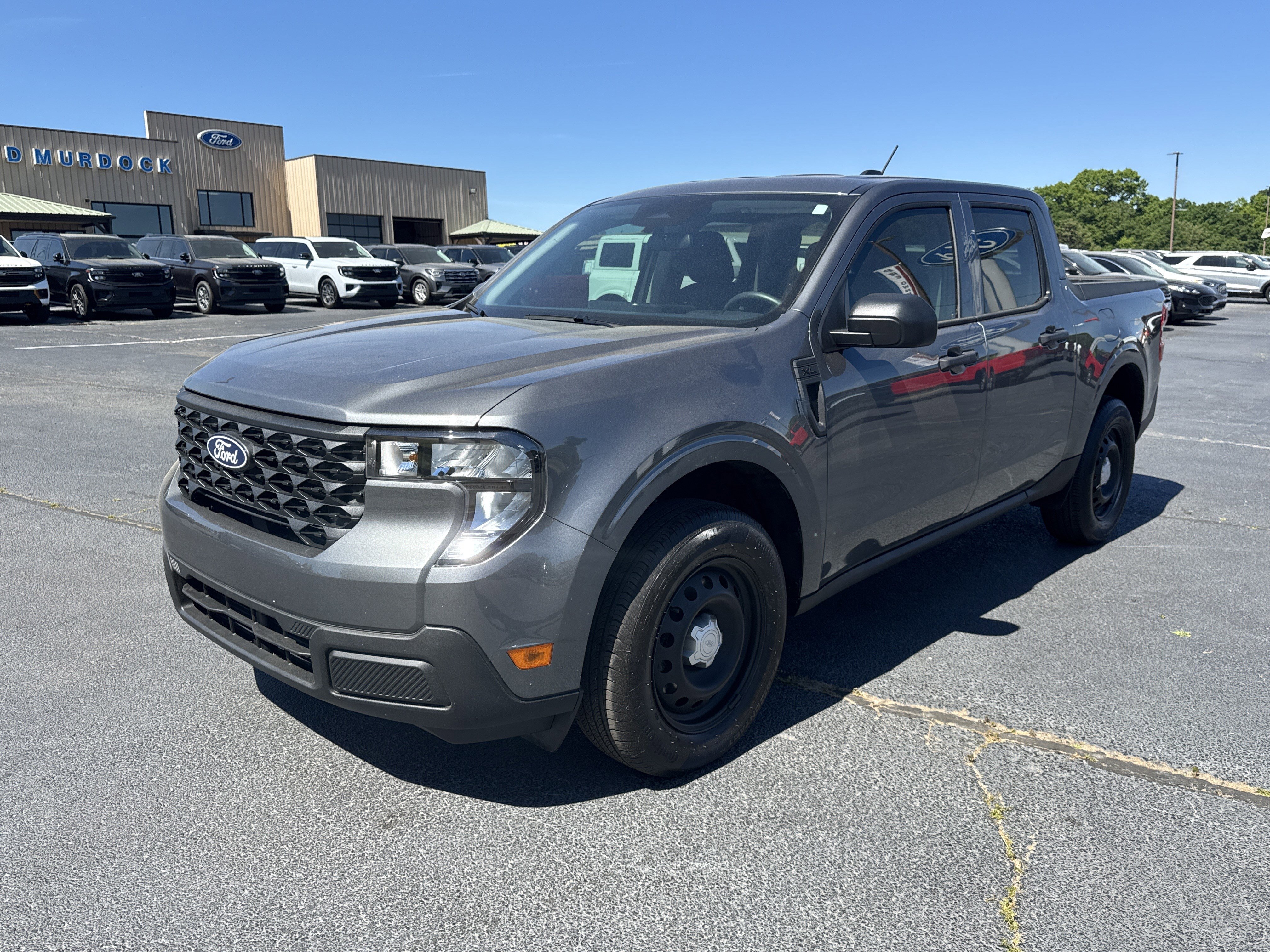Certified 2025 Ford Maverick XL w/ 4K Tow Package AWD/4WD image 2