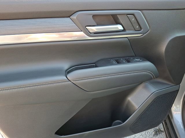 Certified 2026 GMC Terrain Elevation AWD/4WD image 12