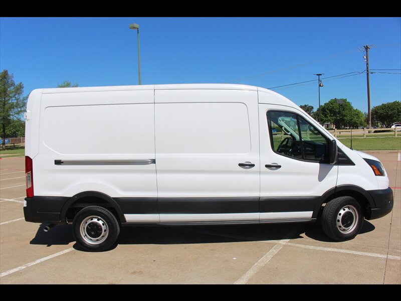 Used 2023 Ford Transit 250 Medium Roof image 6