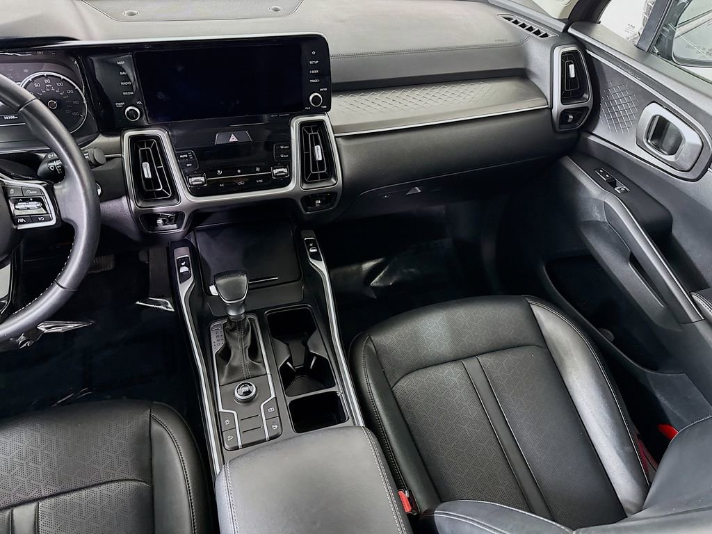Used 2022 Kia Sorento S image 27