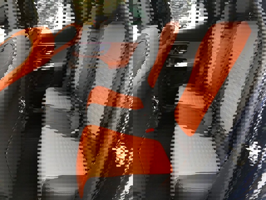 Certified 2023 Mercedes-Benz GLC 300 4MATIC image 36