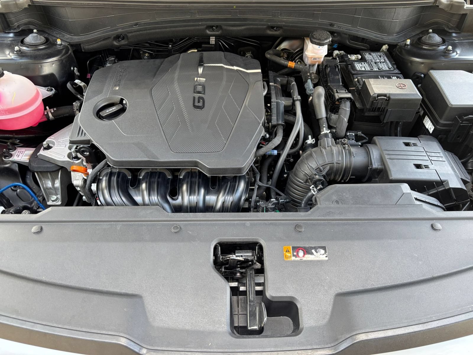 Used 2025 Kia Sportage LX FWD image 30