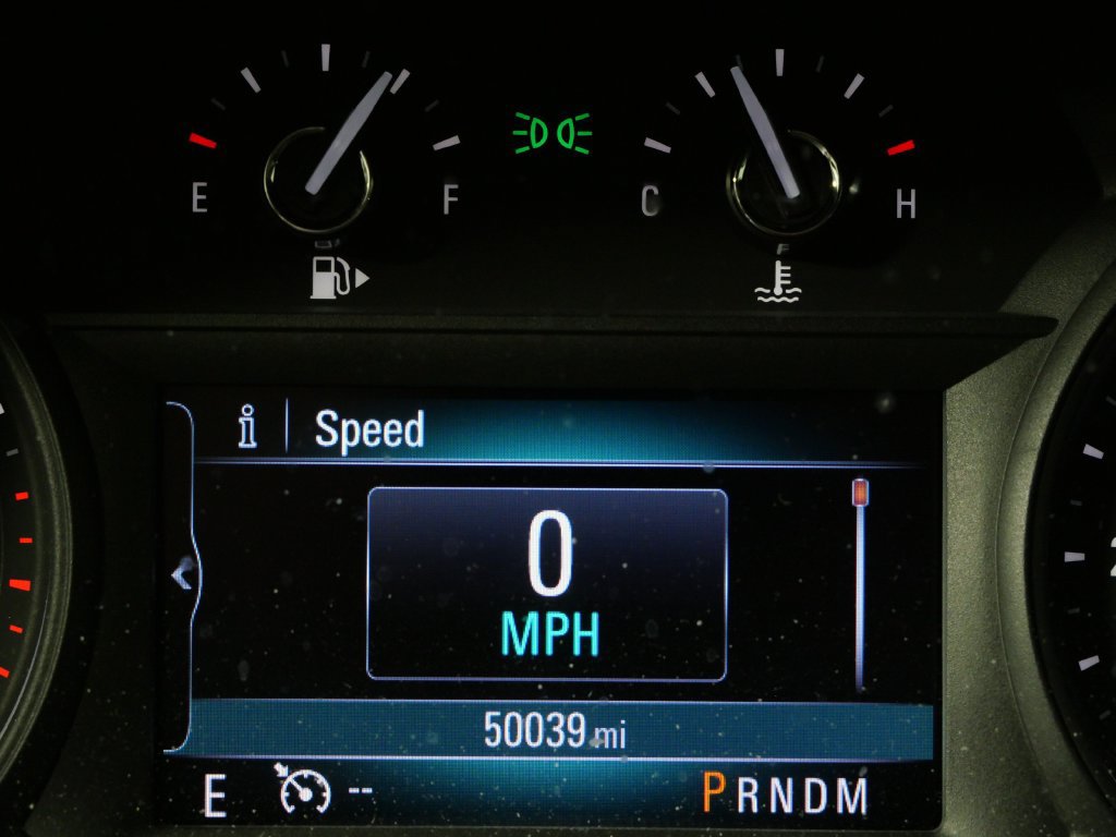 Used 2019 Buick Encore Essence FWD image 26
