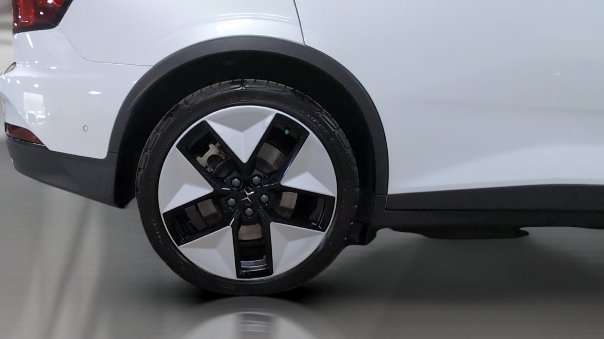 Certified 2023 Polestar Polestar 2 w/ Pilot Pack AWD/4WD image 24