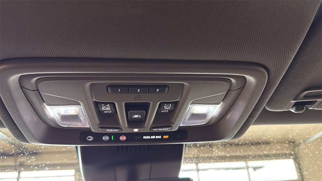 Used 2022 GMC Sierra 1500 Denali w/ Denali Reserve Package image 38