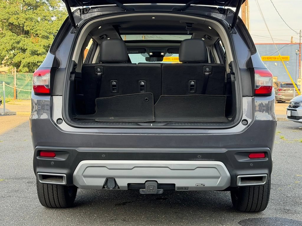 Used 2023 Honda Pilot Touring image 8