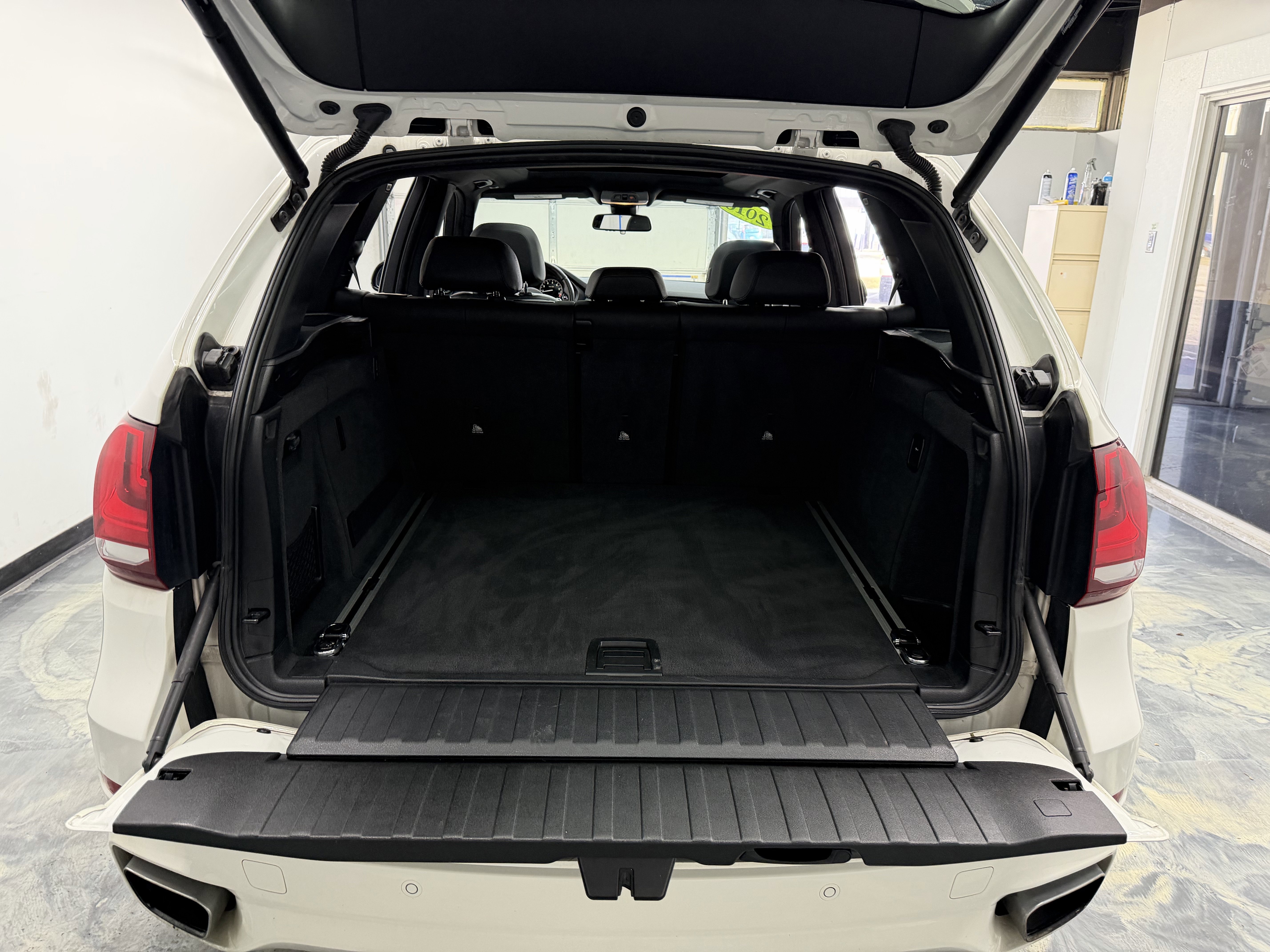 Used 2016 BMW X5 xDrive35i image 11