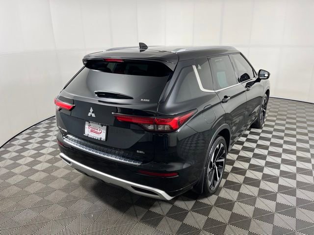 Used 2023 Mitsubishi Outlander SEL image 7