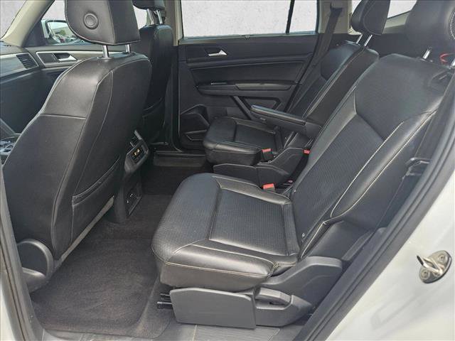 Used 2021 Volkswagen Atlas SEL AWD/4WD image 18