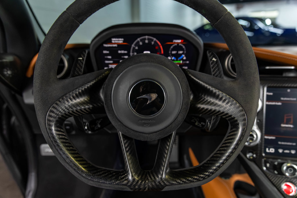 Used 2020 McLaren 720S Luxury RWD image 33