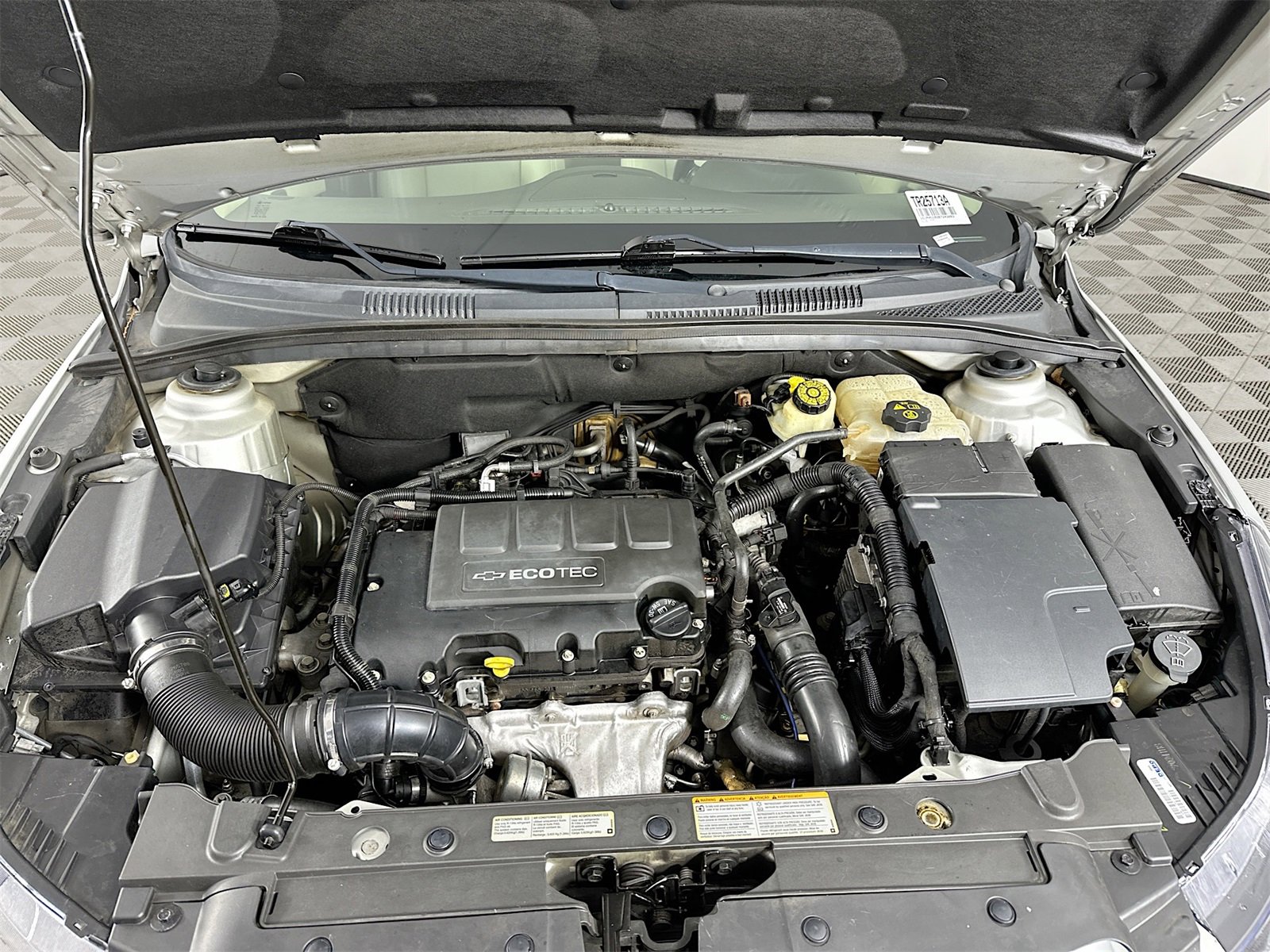 Used 2011 Chevrolet Cruze LTZ image 26