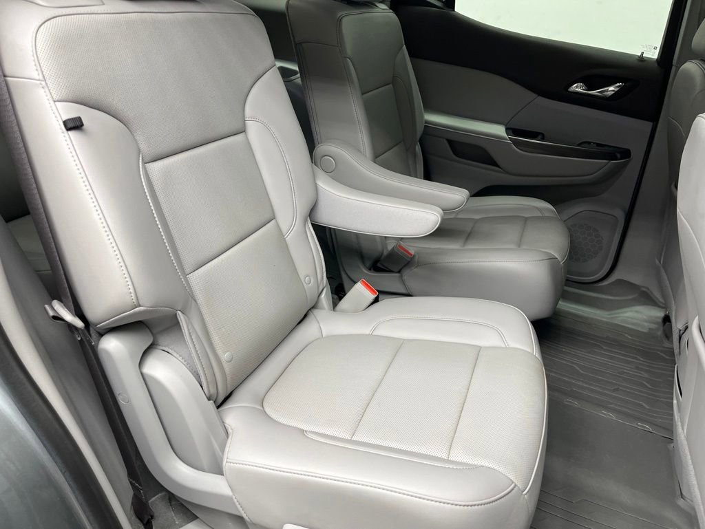 Used 2023 GMC Acadia SLT FWD image 26