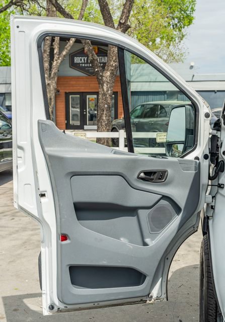 Used 2015 Ford Transit 350 XLT RWD image 17