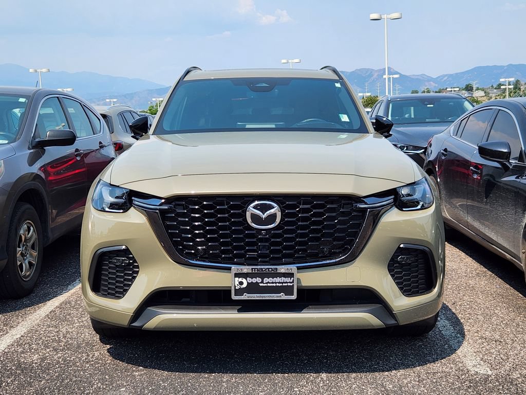 Certified 2025 MAZDA CX-70 3.3 Turbo S w/ Premium Package AWD/4WD image 3