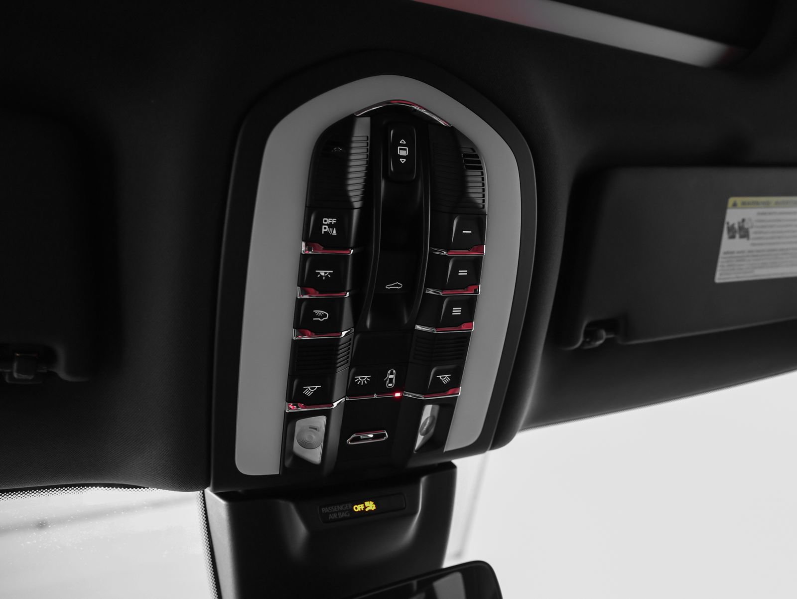 New 2026 Porsche Macan AWD/4WD image 38