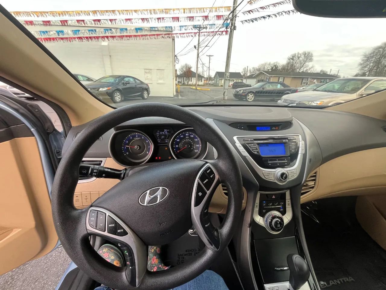 Used 2012 Hyundai Elantra GLS w/ Preferred Pkg 3 image 12