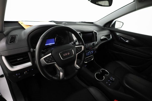 Used 2023 GMC Terrain SLT image 11