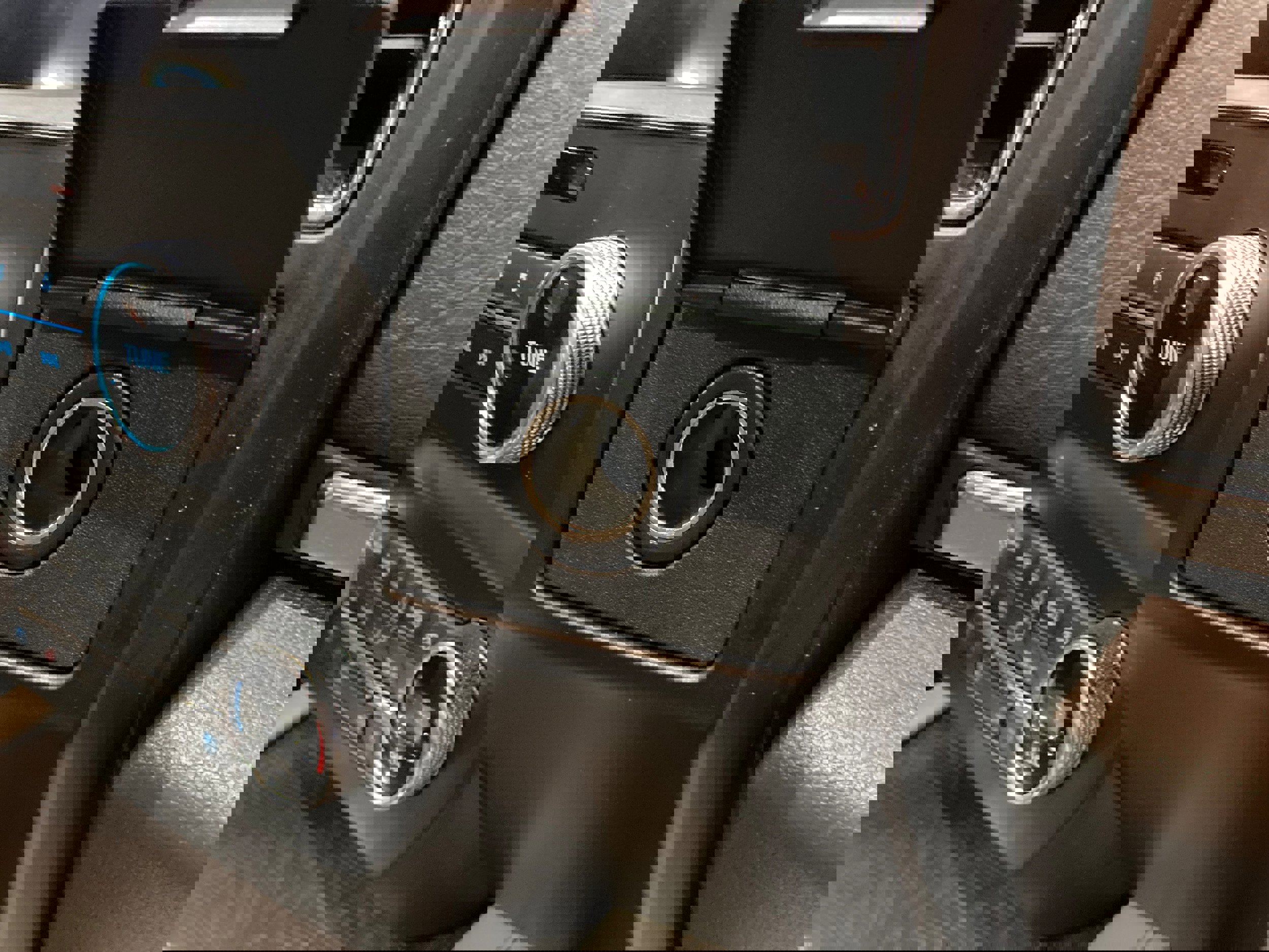 Used 2019 Ford Expedition Limited w/ Equipment Group 301A image 6