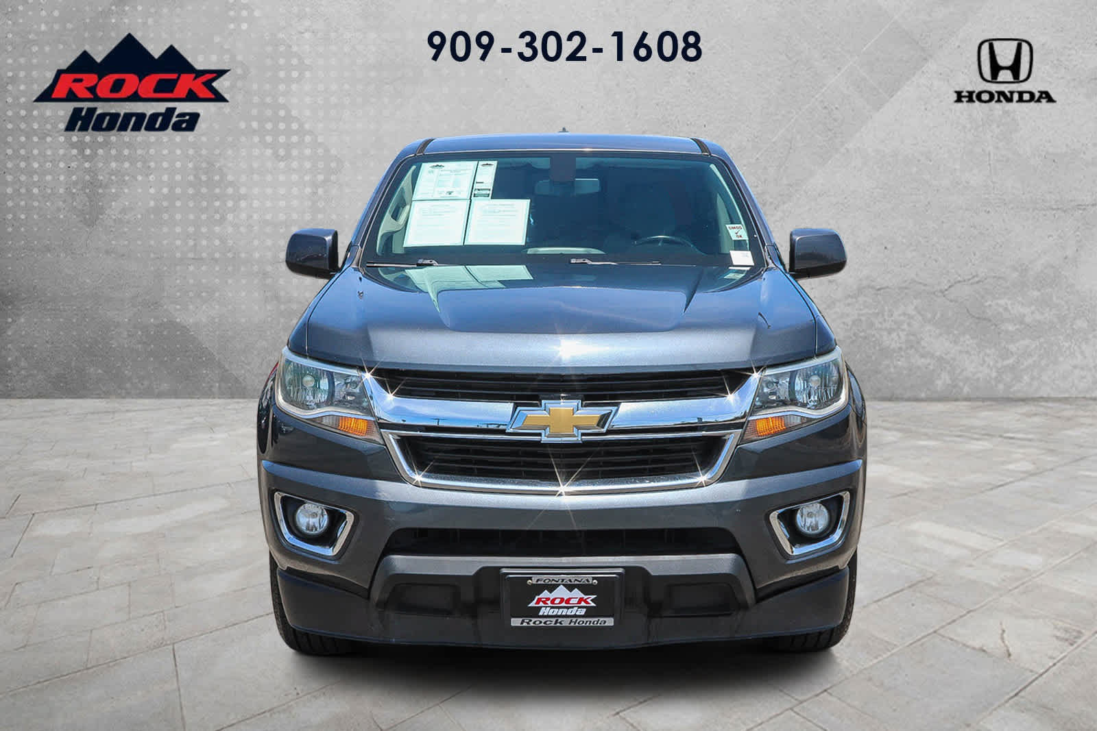 Used 2016 Chevrolet Colorado LT w/ LT Convenience Package RWD image 2