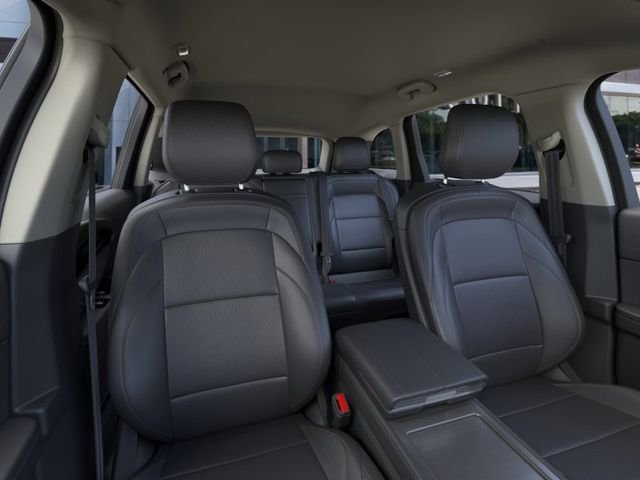 New 2026 Lincoln Nautilus Premier AWD/4WD image 11