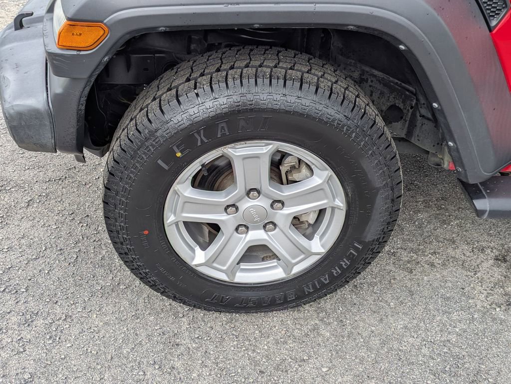 Used 2023 Jeep Wrangler Sport S image 10