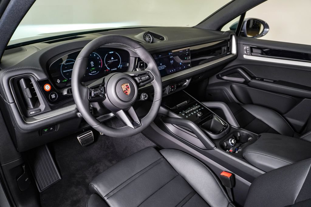 New 2026 Porsche Cayenne S AWD/4WD image 4