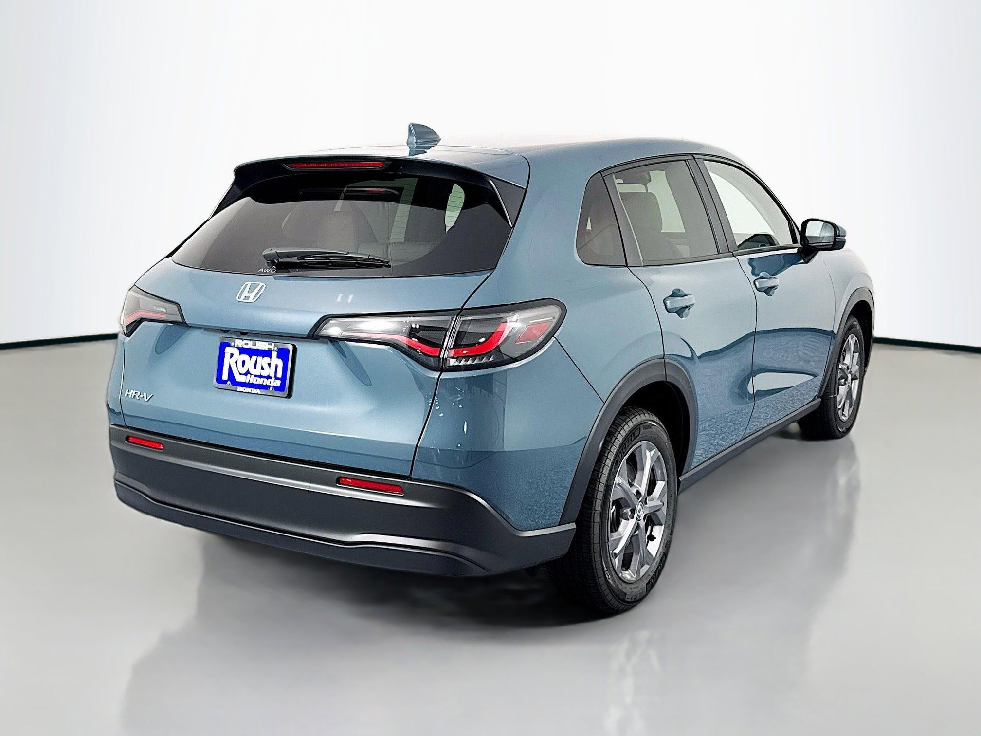 New 2026 Honda HR-V LX image 5