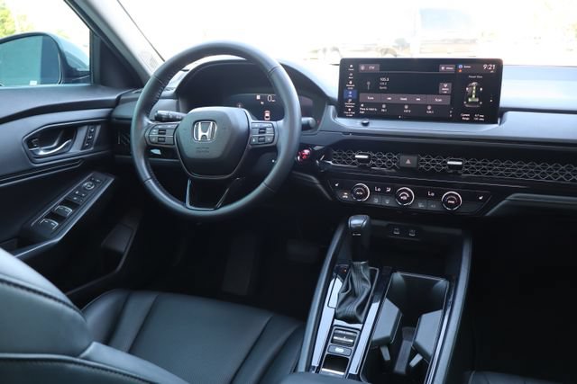 Used 2024 Honda Accord EX-L image 10