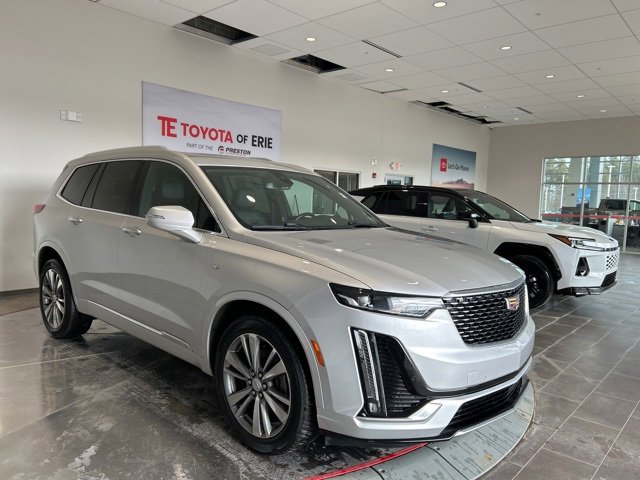 Used 2020 Cadillac XT6 Premium Luxury image 1