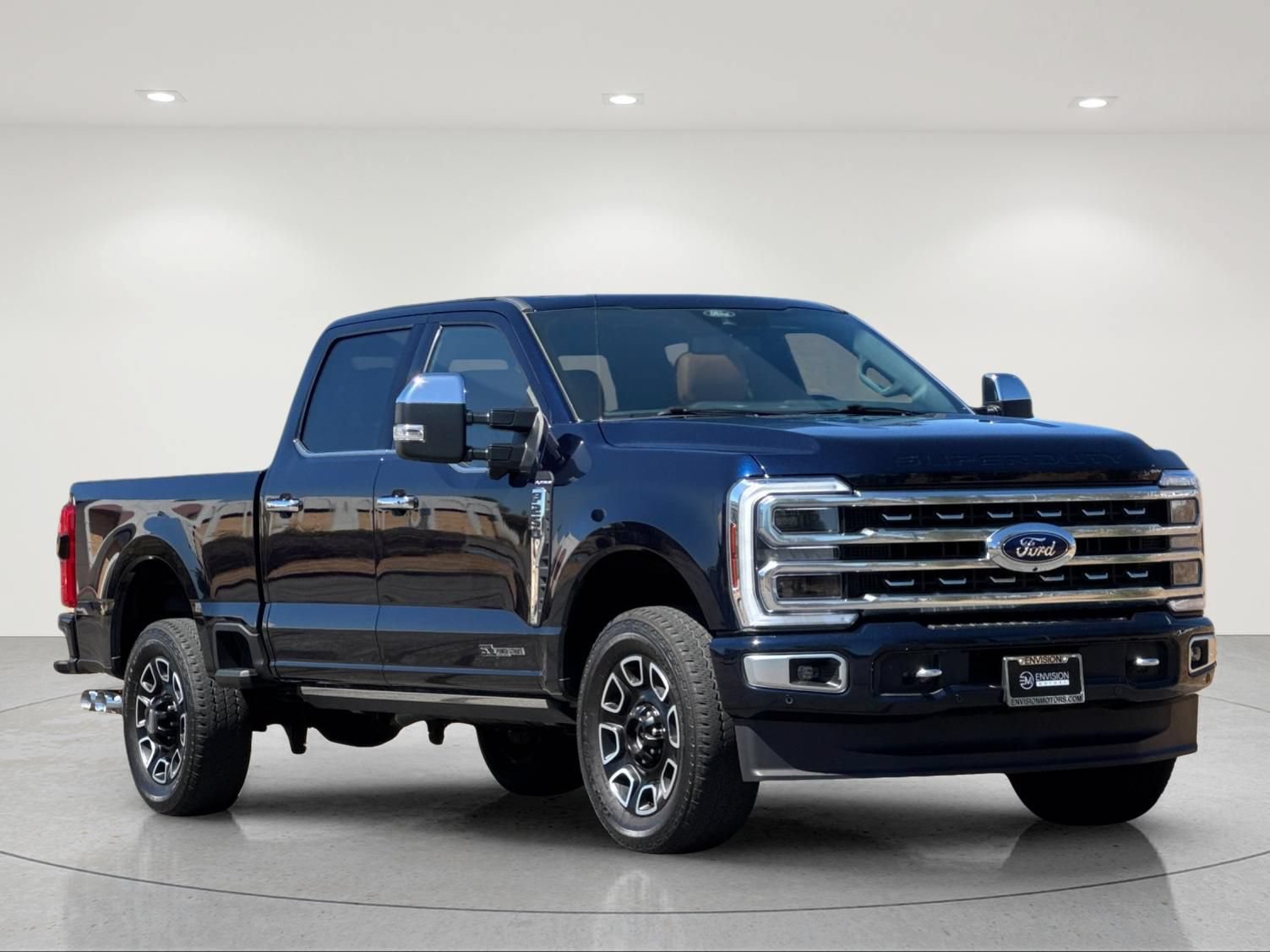 Used 2024 Ford F250 Platinum w/ FX4 Off-Road Package AWD/4WD image 8