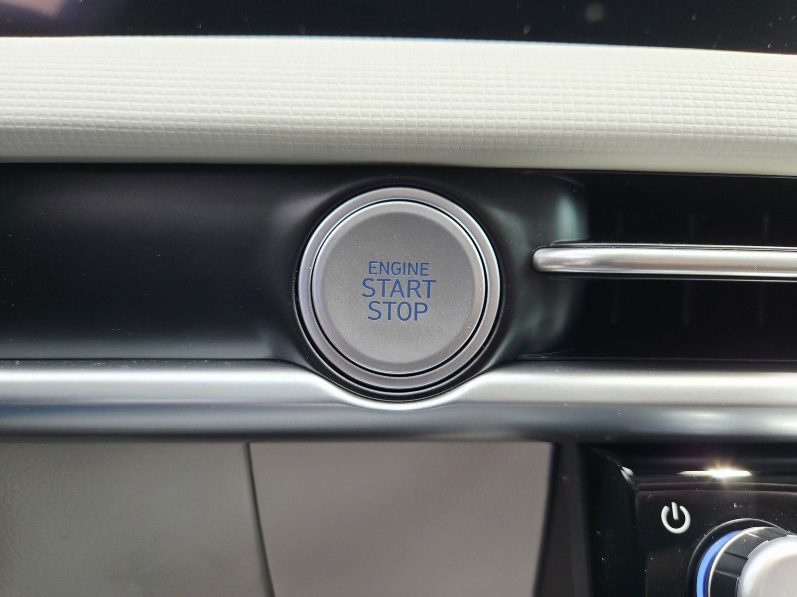 New 2026 Hyundai Tucson SEL image 15