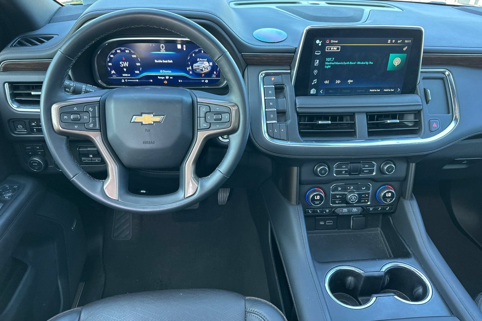 Used 2023 Chevrolet Suburban High Country AWD/4WD image 16