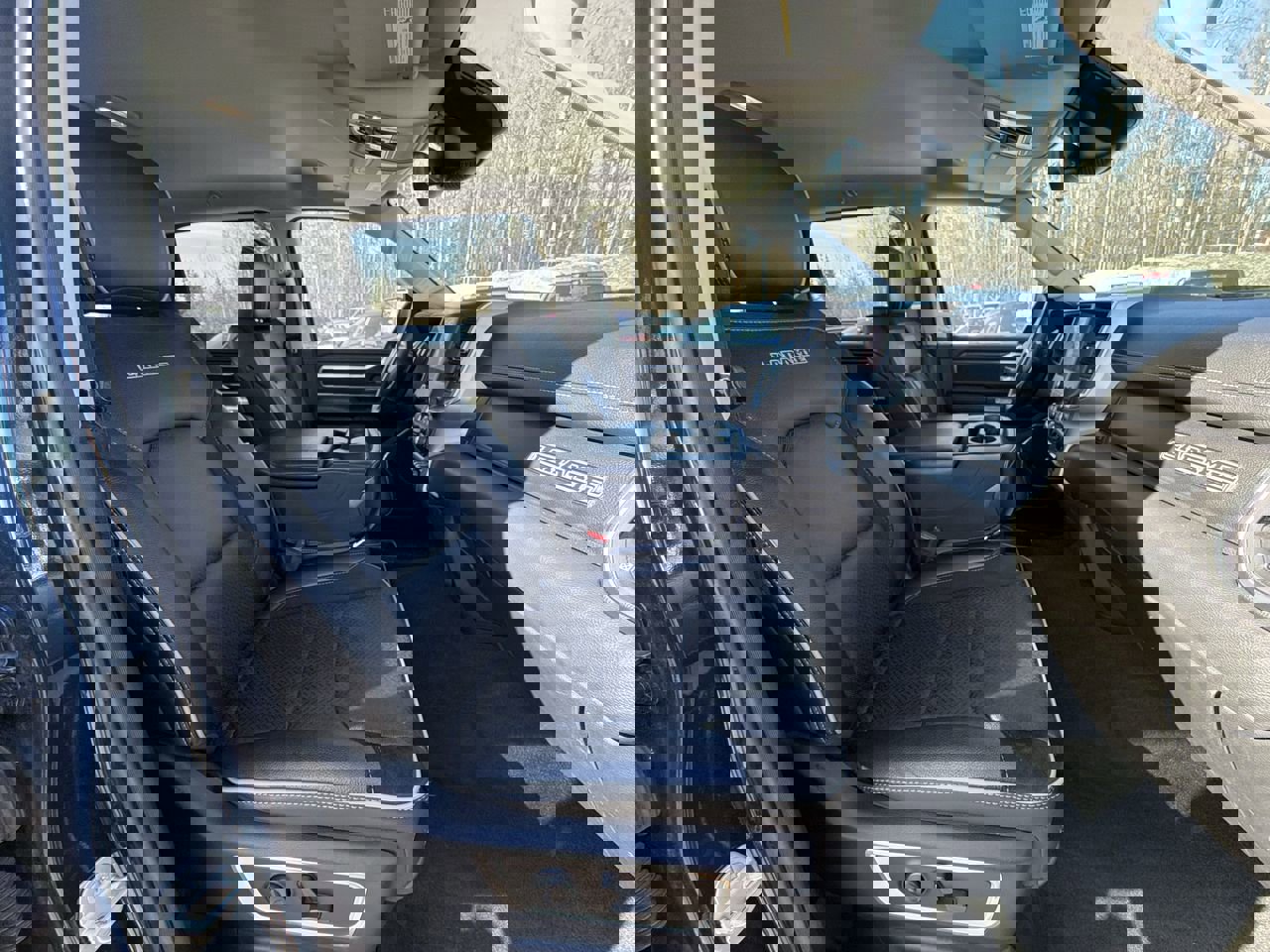 Used 2022 RAM 1500 Laramie image 19