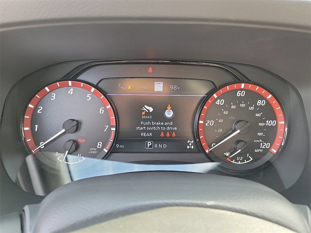 New 2025 Nissan Frontier PRO-4X w/ Pro Premium Package AWD/4WD image 8