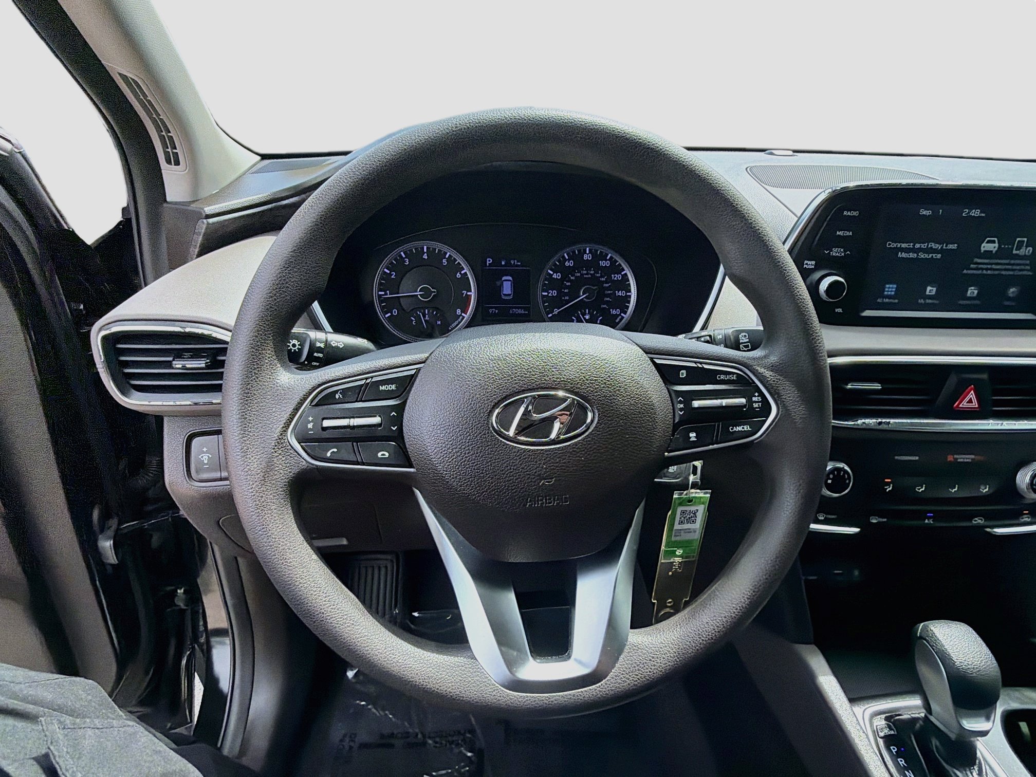 Used 2020 Hyundai Santa Fe SE FWD image 8