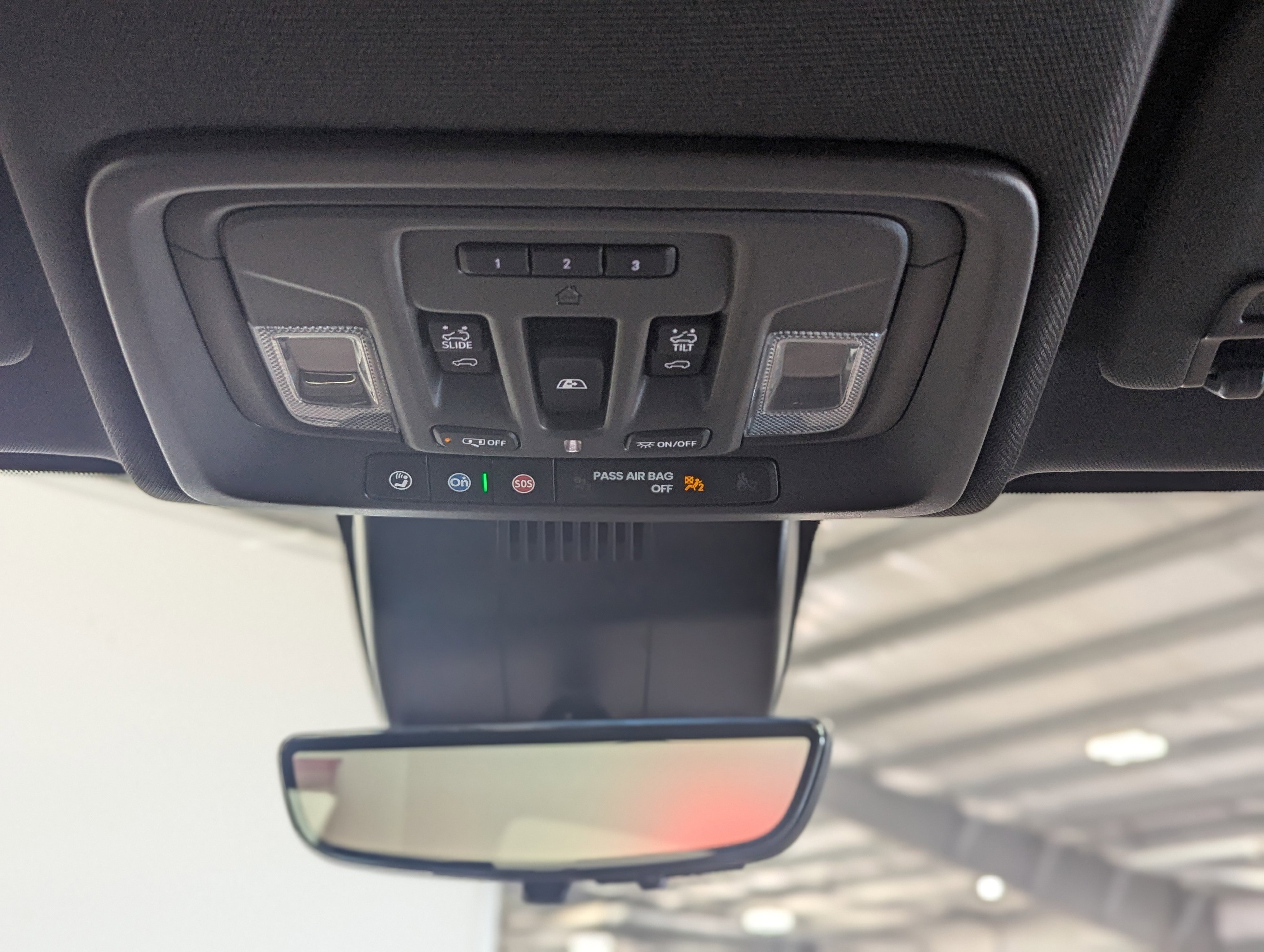 Used 2024 GMC Sierra 3500 Denali w/ Denali Reserve Package image 20