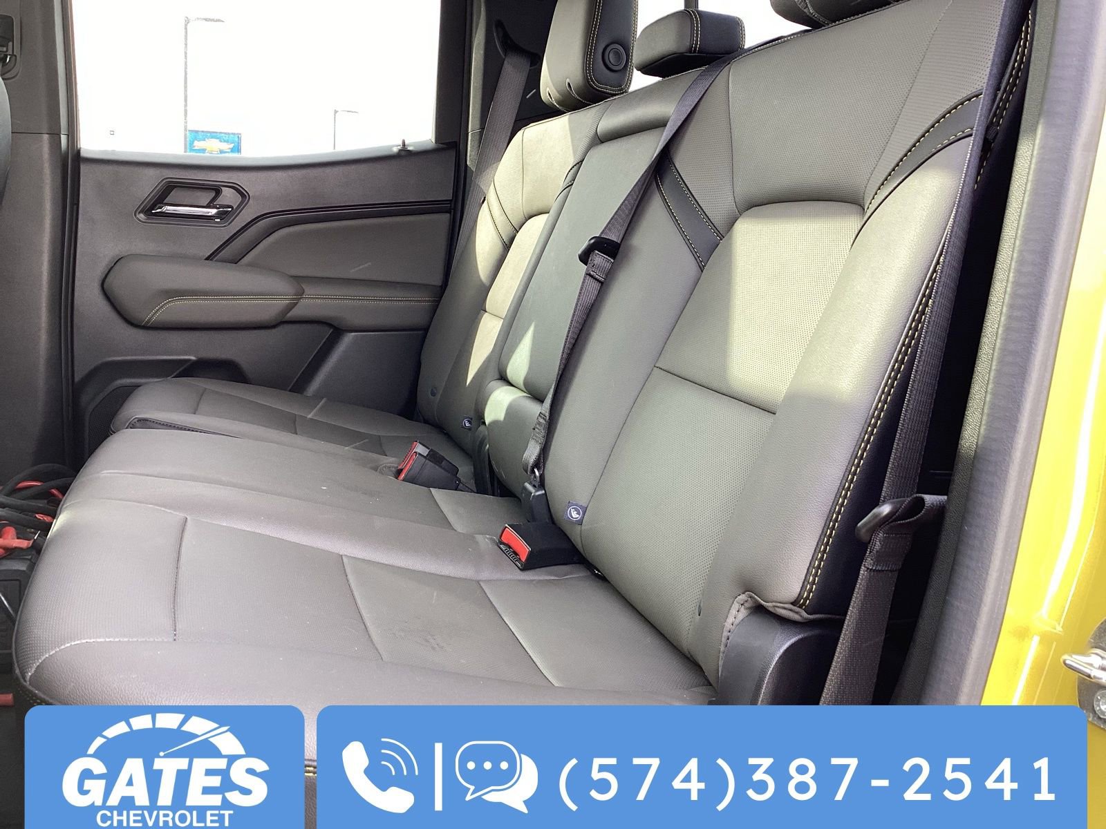 Used 2023 Chevrolet Colorado ZR2 w/ ZR2 Convenience Package III image 17