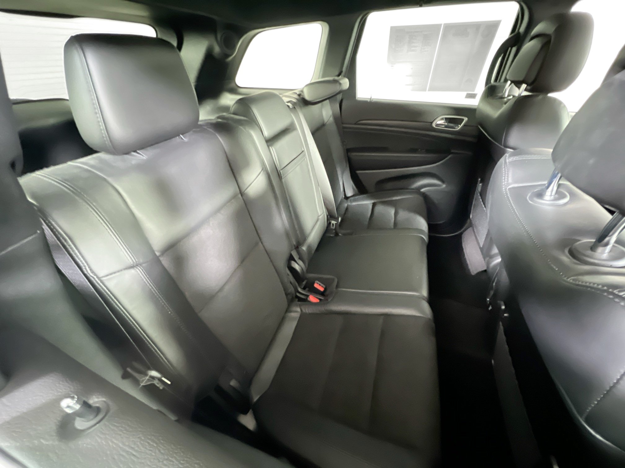 Used 2022 Jeep Grand Cherokee Laredo X AWD/4WD image 27